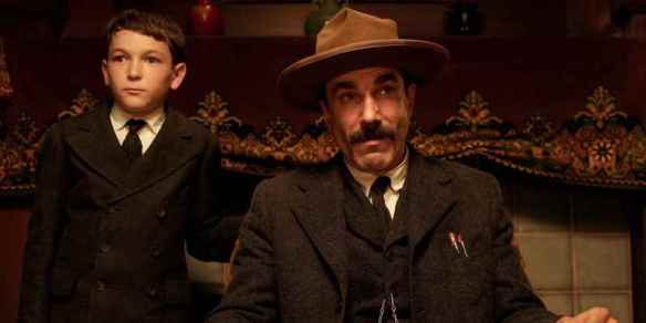 Daniel-Day-Lewis-in-There-Will-Be-Blood