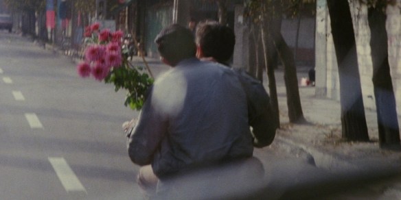 large_close-up_blu-ray_6