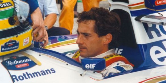 senna-in-car